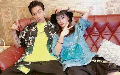 国产夫妻自拍在线视频,国产夫妻自拍视频揭秘